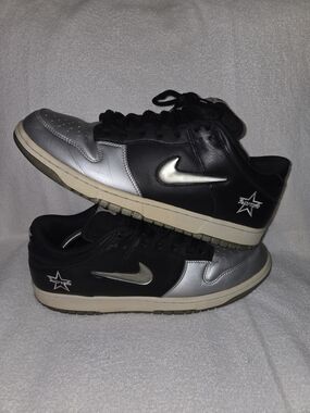 Nike x Supreme Silver & Black SB Dunk, Authenticated, M12
